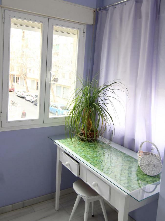 Apartamentos Lara Гранада Екстер'єр фото