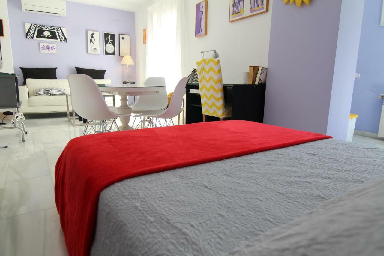 Apartamentos Lara Гранада Екстер'єр фото